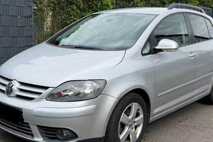 VW Golf Plus 238.000 km 3.150 &euro; mönchengladbach 41065