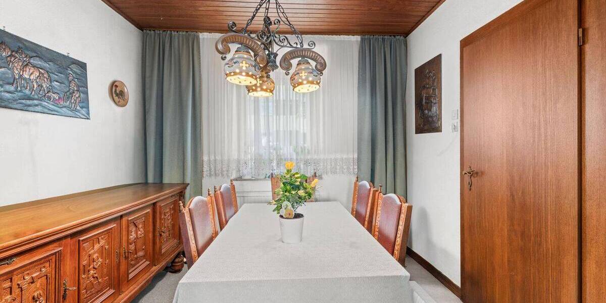 Einfamilienhaus Düsseldorf Heerdt - 6 Zimmer, 105 m&sup2;, 498.000&euro; | Angebot:26930035