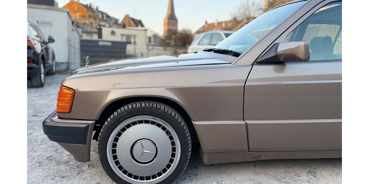 Mercedes-Benz 190 260.000 km 7.500 &euro; Mönchengladbach 41069
