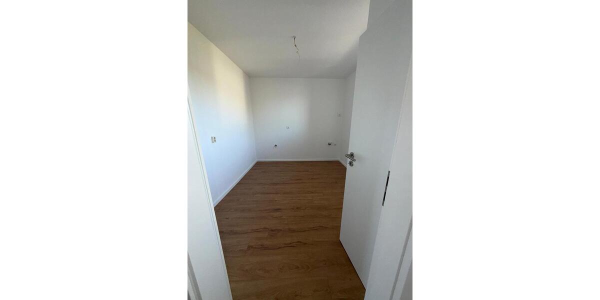 Etagenwohnung Brüggen - 3 Zimmer, 79 m&sup2;, 850&euro; | Angebot:25992885
