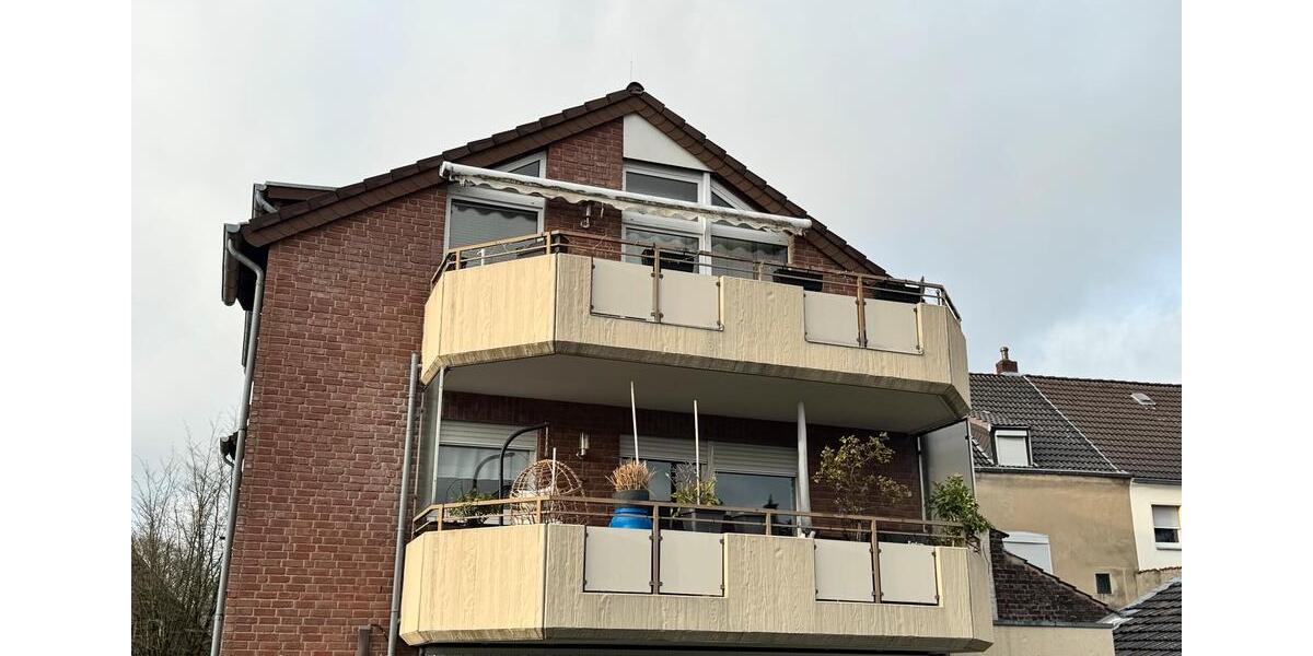 Dachgeschoßwohnung Mönchengladbach Süd - 3.5 Zimmer, 85 m&sup2;, 1.225&euro; | Angebot:25931861