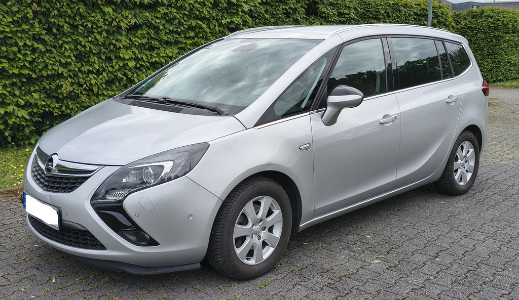 Opel Zafira Tourer 135.000 km 8.400 &euro; Viersen 41748