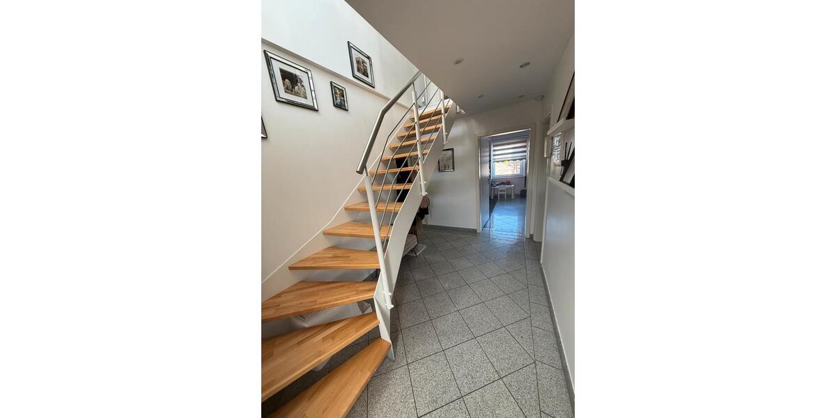 Maisonettenwohnung Nettetal - 4 Zimmer, 130 m&sup2;, 1.400&euro; | Angebot:26049830