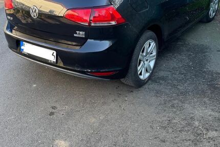 VW Golf 232.000 km 6.999 &euro; Düsseldorf 40233