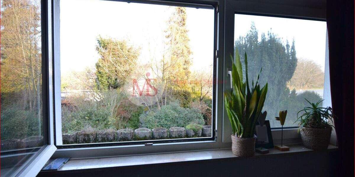 Reihenmittelhaus Neuss Gnadental - 3 Zimmer, 71 m&sup2;, 289.900&euro; | Angebot:25899579