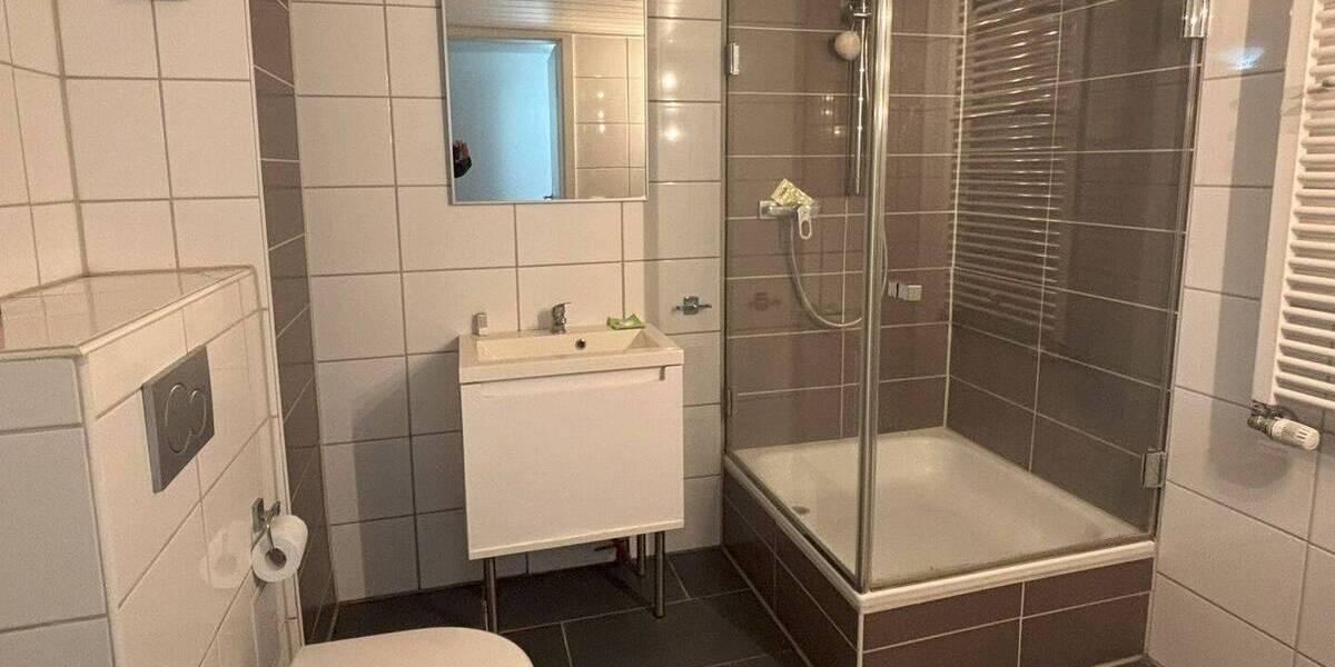 Einfamilienhaus Krefeld Inrath/Kliedbruch - 3 Zimmer, 100 m&sup2;, 489.000&euro; | Angebot:25693361