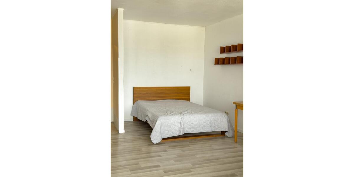 Etagenwohnung Neuss - 1 Zimmer, 33 m&sup2;, 110.000&euro; | Angebot:25873907