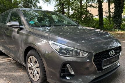 Hyundai i30 139.490 km 7.700 &euro; Mönchengladbach 41068