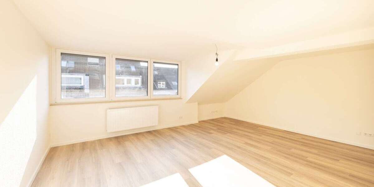 Etagenwohnung Düsseldorf Flingern Süd - 2.5 Zimmer, 82 m&sup2;, 1.360&euro; | Angebot:25284915