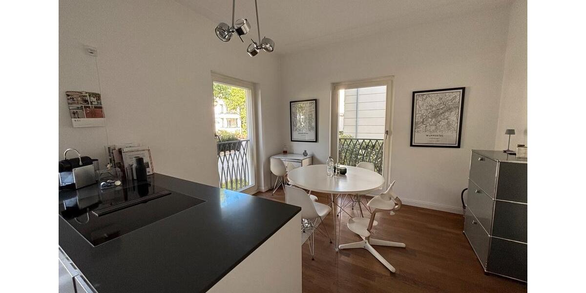 Etagenwohnung Düsseldorf Heerdt - 5 Zimmer, 198 m&sup2;, 1.450.000&euro; | Angebot:27109945
