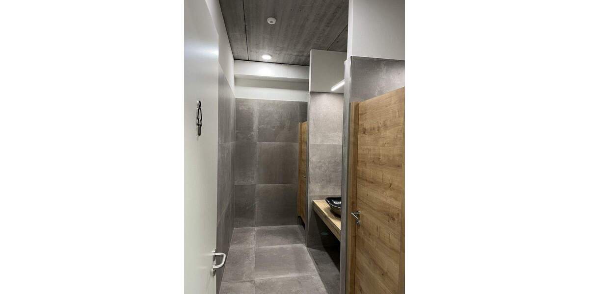 Gewerbeobjekt Kaarst / Holzbüttgen Holzbüttgen - 1 Zimmer, 62 m&sup2;, 1.275&euro; | Angebot:26080269