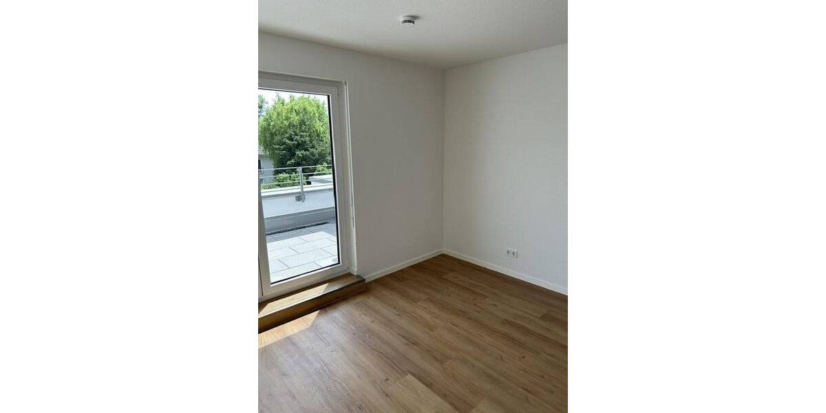 Reihenmittelhaus Korschenbroich - 5 Zimmer, 189 m&sup2;, 2.299&euro; | Angebot:26834104