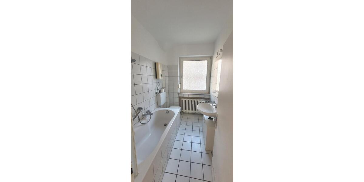 Etagenwohnung Mönchengladbach - 3 Zimmer, 75 m&sup2;, 650&euro; | Angebot:25764251