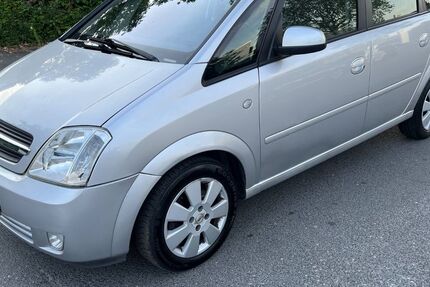 Opel Meriva 135.000 km 1.899 &euro; Düsseldorf 40239