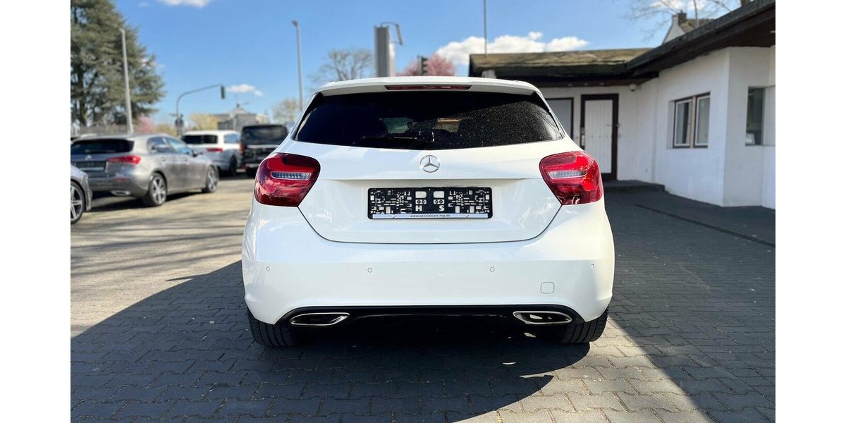 Mercedes-Benz A 220 CDI / AMG / Pano / Kamera / Navi / Euro6 195.000 km 16.390 &euro; Mönchengladbach 41066