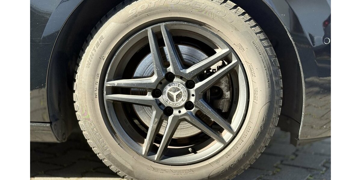 Mercedes-Benz B 200 d Comand Online / Kamera / Teilleder / DAB 34.000 km 25.290 &euro; Mönchengladbach 41066