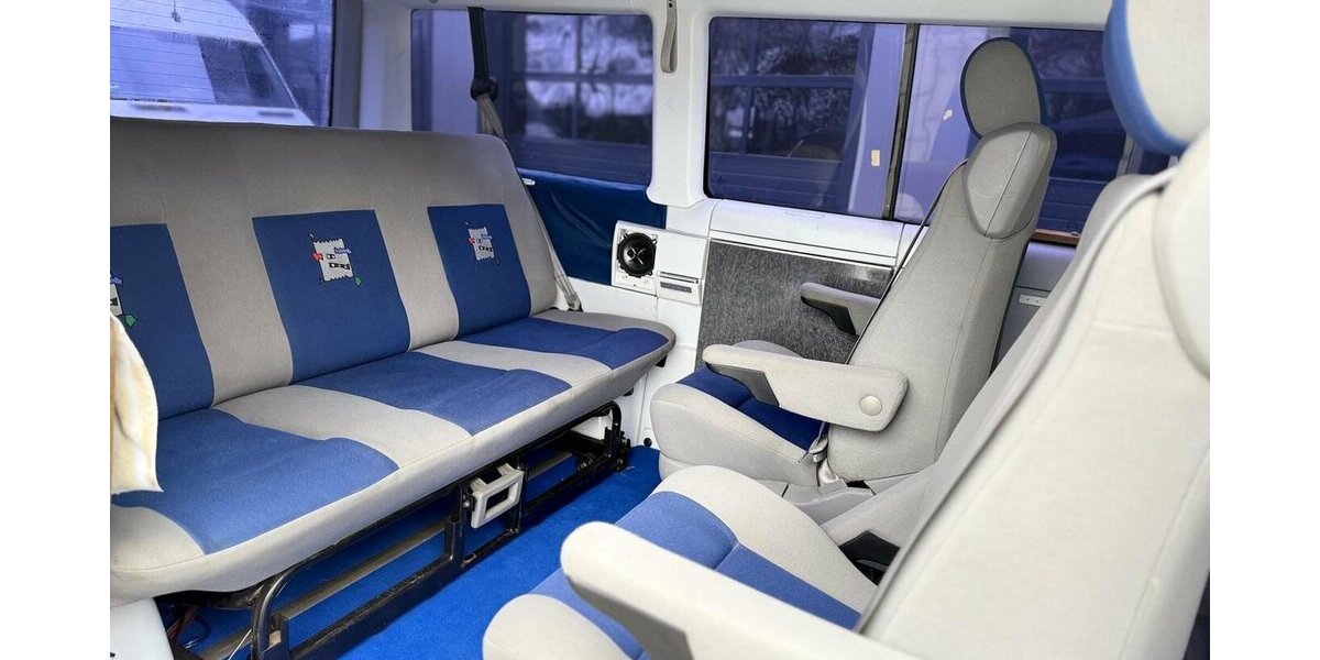 VW T4 Multivan Atlantis / Automatik / 7 Sitze / AHK 334.000 km 7.900 &euro; Mönchengladbach 41066