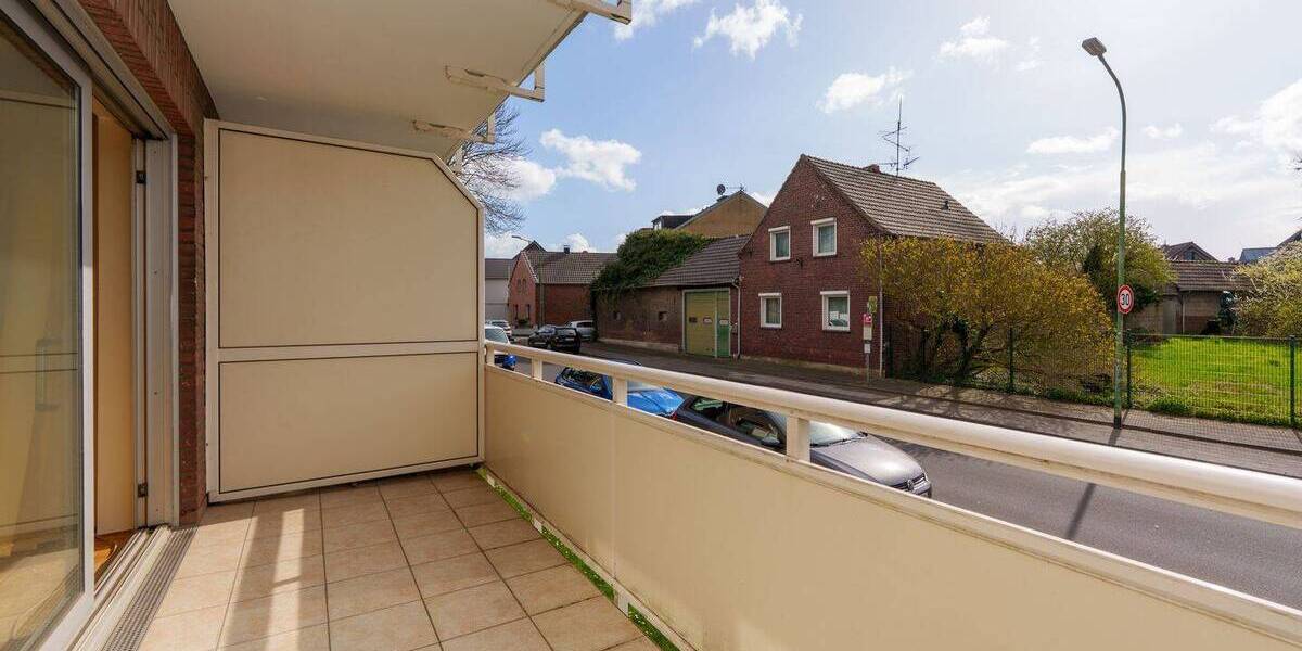 Etagenwohnung Neuss Rosellen - 3 Zimmer, 72 m&sup2;, 215.000&euro; | Angebot:26657260