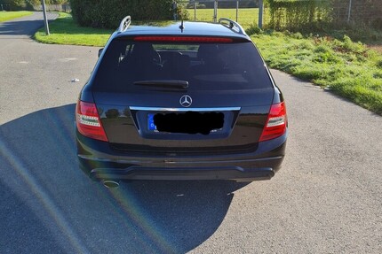 Mercedes-Benz C 200 232.000 km 13.500 &euro; Krefeld 47798
