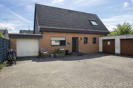 Haus Mönchengladbach Süd - 4 Zimmer, 232 m&sup2;, 447.000&euro; | Angebot:25915518