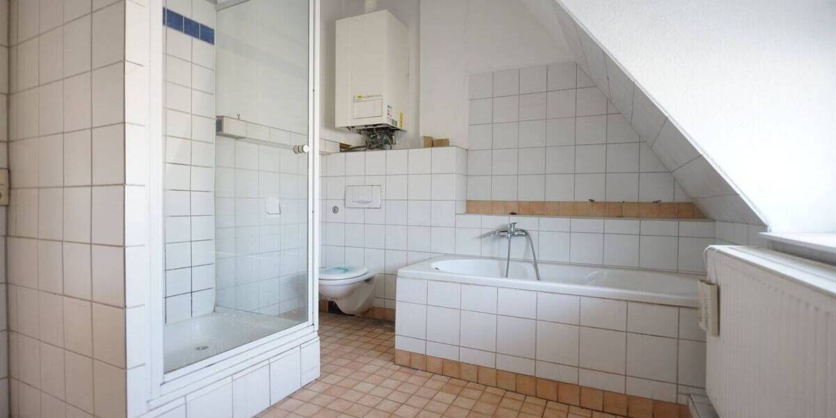 Einfamilienhaus Krefeld / Fischeln Fischeln - 7 Zimmer, 140 m&sup2;, 335.000&euro; | Angebot:25695256