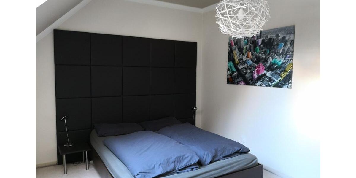 Dachgeschoßwohnung Mönchengladbach - 2 Zimmer, 50 m&sup2;, 950&euro; | Angebot:26620034