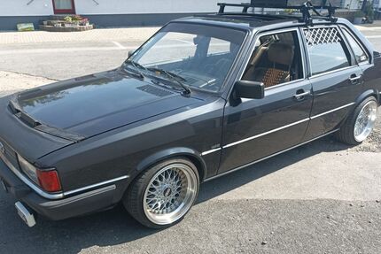 Audi 80 119.800 km 9.990 &euro; Moers 47441