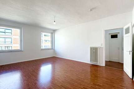 Wohnung Düsseldorf Unterbilk - 2 Zimmer, 65 m&sup2;, 754&euro; | Angebot:26092601