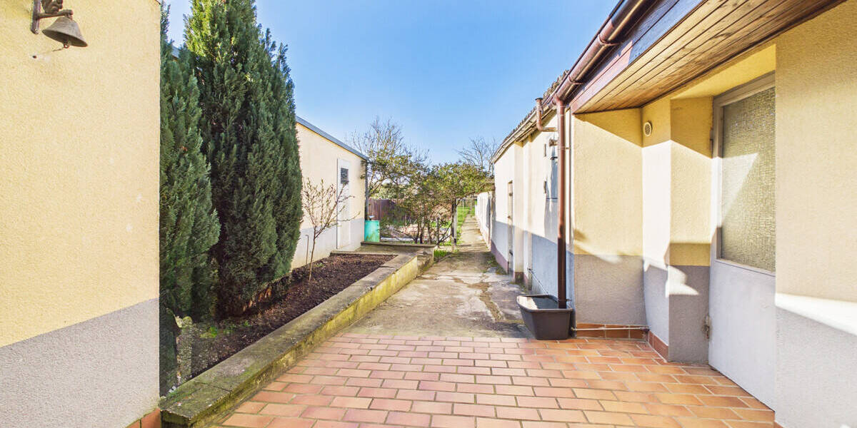 Einfamilienhaus Heinsberg Karken - 7 Zimmer, 145 m&sup2;, 255.000&euro; | Angebot:25971054