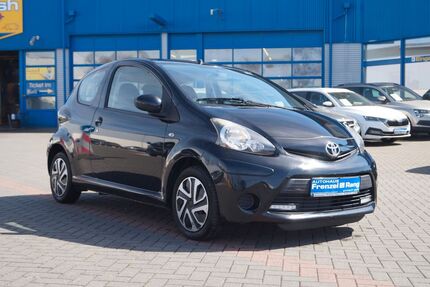 Toyota Aygo (X) 89.400 km 6.490 &euro; Nettetal 41334