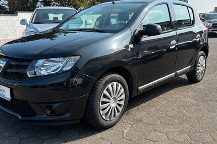 Dacia Sandero 23.000 km 7.300 &euro; Wegberg 41844