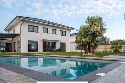Haus Hückelhoven / Millich Millich - 6 Zimmer, 228 m&sup2;, 849.000&euro; | Angebot:25684025