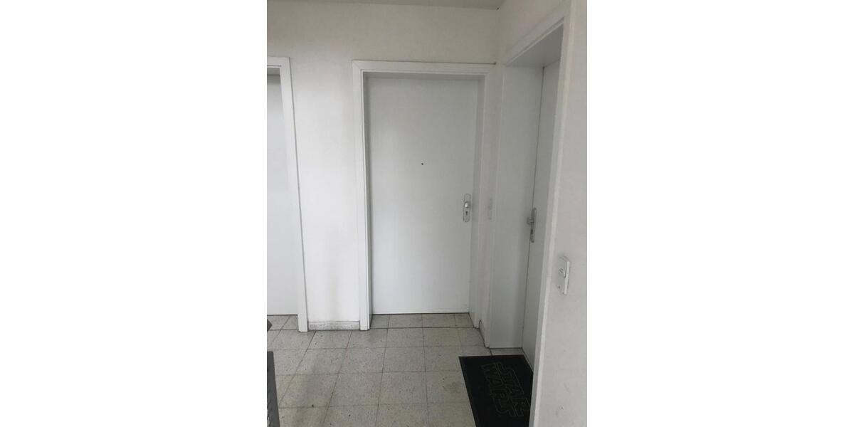 Erdgeschoßwohnung Düsseldorf Stadtbezirk 5 - 1 Zimmer, 39 m&sup2;, 239&euro; | Angebot:26630925