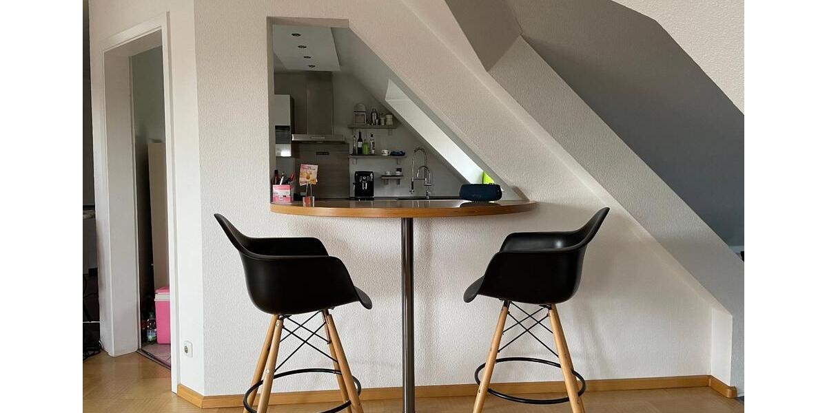 Dachgeschoßwohnung Mönchengladbach Nord - 3 Zimmer, 140 m&sup2;, 198.000&euro; | Angebot:26655393