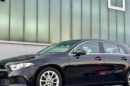 Mercedes-Benz A 180 116.175 km 17.900 &euro; Viersen 41748