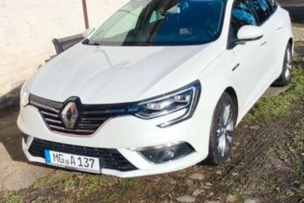 Renault Megane 84.500 km 15.100 &euro; Mönchengladbach 41189