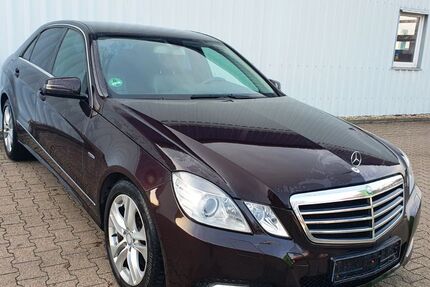 Mercedes-Benz E 250 216.000 km 9.950 &euro; Kamp-Lintfort 47475