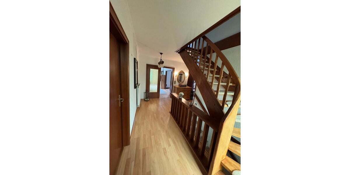 Einfamilienhaus Kamp-Lintfort Lintfort - 6 Zimmer, 167 m&sup2;, 439.000&euro; | Angebot:26645285