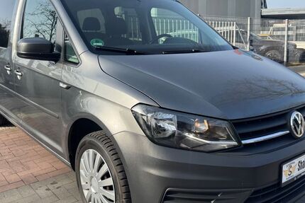 VW Caddy 208.668 km 15.999 &euro; krefeld 47804