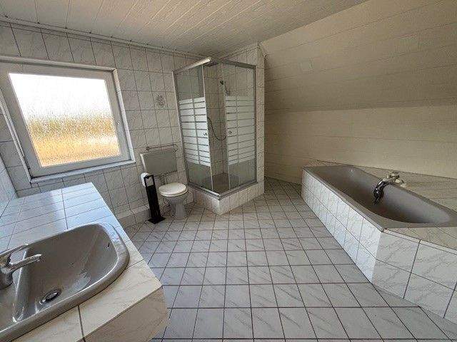 Einfamilienhaus Heinsberg Kempen - 5 Zimmer, 170 m&sup2;, 287.000&euro; | Angebot:25802518