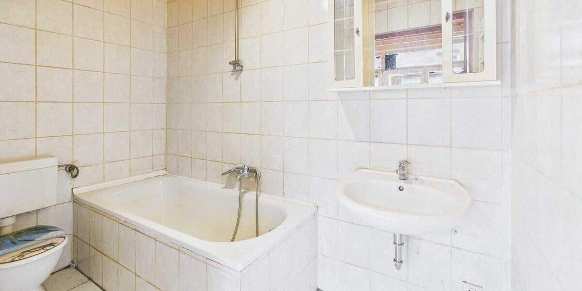 Mehrfamilienhaus, Wohnhaus Hückelhoven Brachelen - 5 Zimmer, 148 m&sup2;, 149.000&euro; | Angebot:25726272