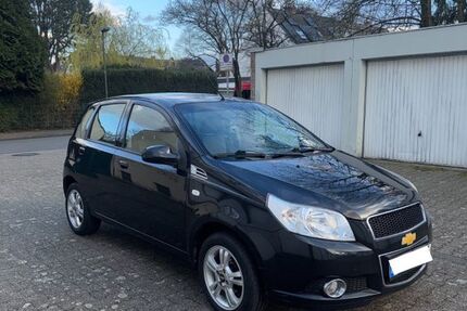 Chevrolet Aveo 122.186 km 2.499 &euro; Düsseldorf 40597
