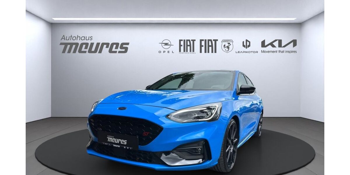 Ford Focus 29.603 km 26.888 &euro; Erkelenz 41812